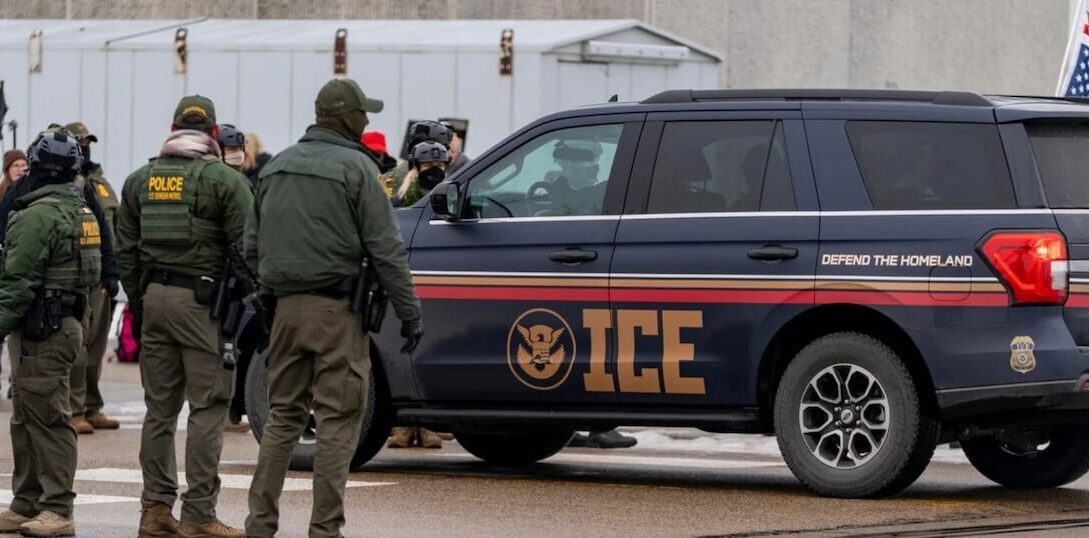 Agentes migratorios reforzarán la seguridad en aeropuertos de Estados Unidos