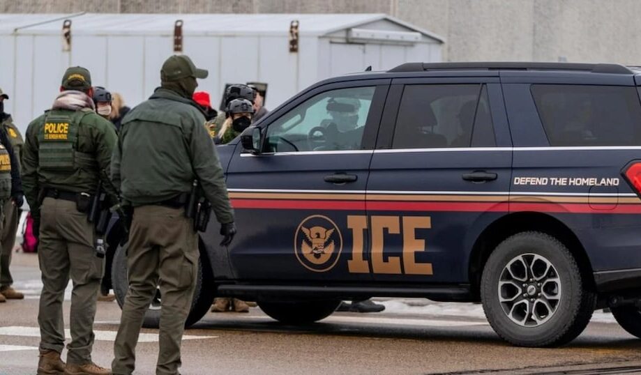 Agentes migratorios reforzarán la seguridad en aeropuertos de Estados Unidos